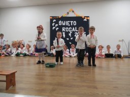 2025-11-06 Święto rogala w Osieku